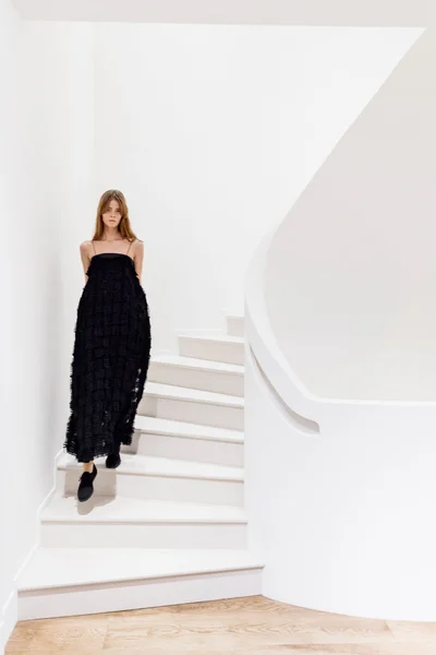 Look 16
